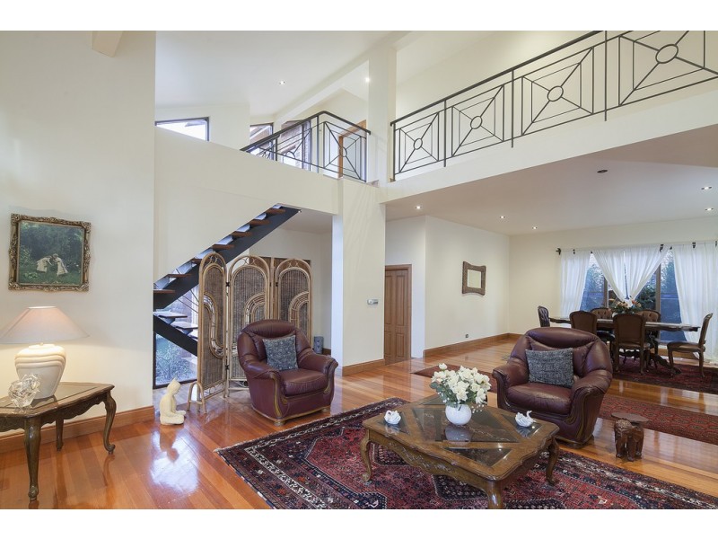 3 Granton Avenue, Endeavour Hills VIC 3802