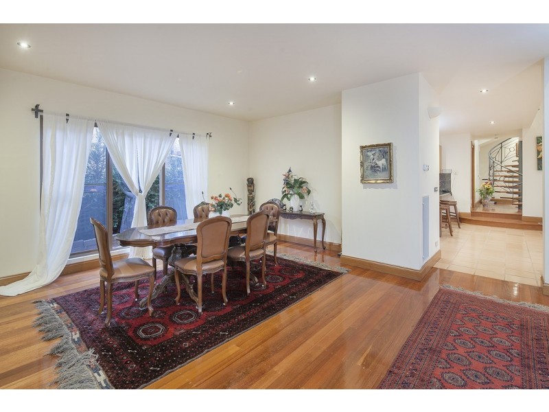 3 Granton Avenue, Endeavour Hills VIC 3802