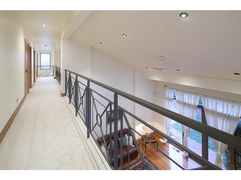 3 Granton Avenue, Endeavour Hills VIC 3802