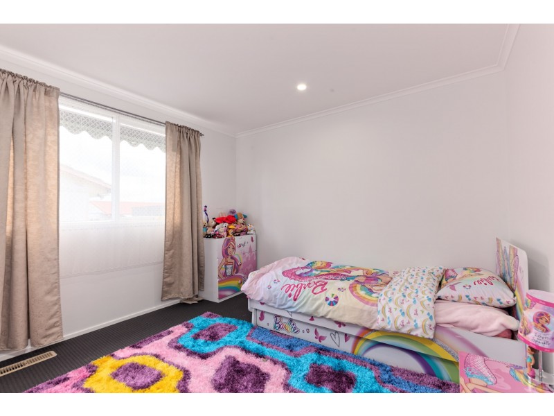 1/20 Louis Street, Doveton VIC 3177