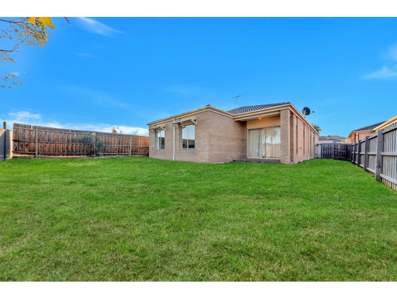 45 Starling Ave, Tarneit VIC 3029