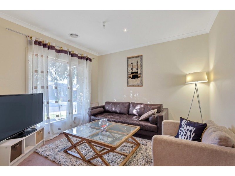 45 Starling Ave, Tarneit VIC 3029