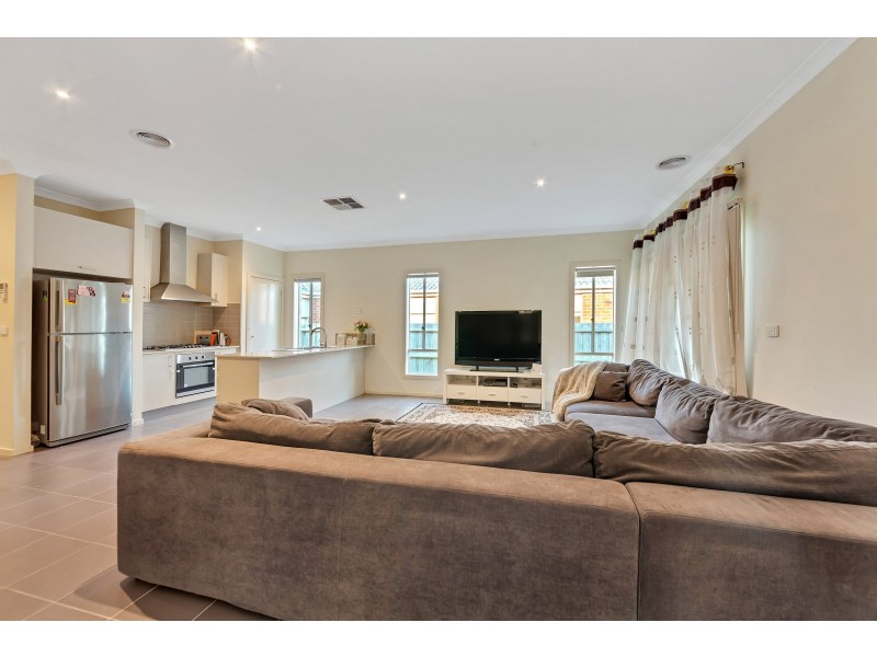 45 Starling Ave, Tarneit VIC 3029