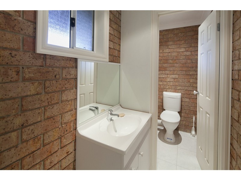 13 Renee Avenue, Endeavour Hills VIC 3802