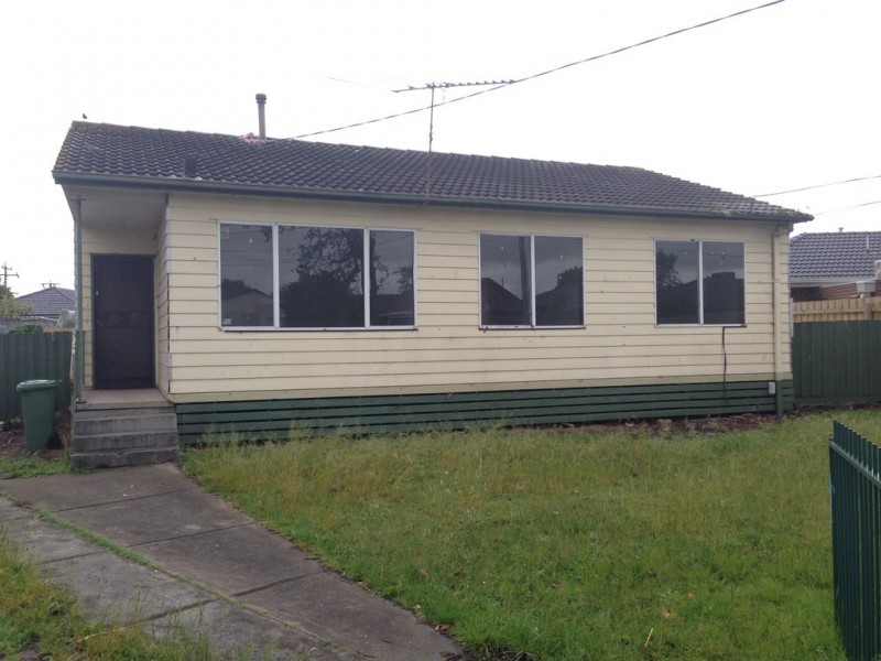 10 Privet Court, Doveton VIC 3177