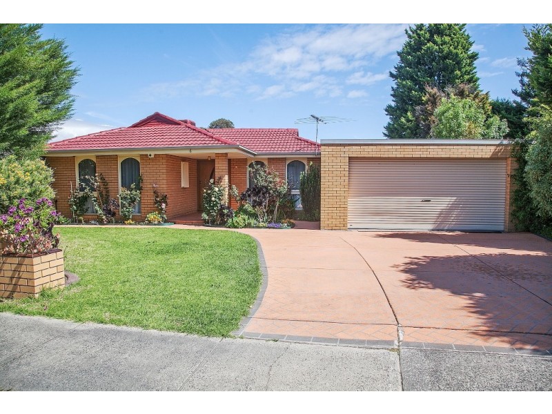 6 Primrose Hill Close, Endeavour Hills VIC 3802