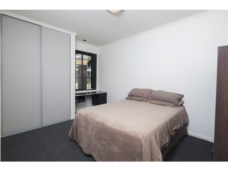 3 Collett Rise, Endeavour Hills VIC 3802