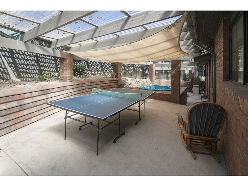 3 Collett Rise, Endeavour Hills VIC 3802