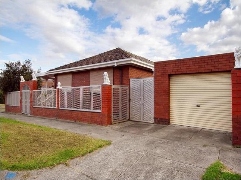 1/11 Fox Street, Dandenong VIC 3175