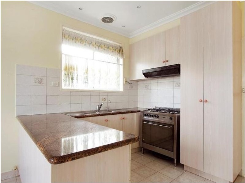 1/11 Fox Street, Dandenong VIC 3175