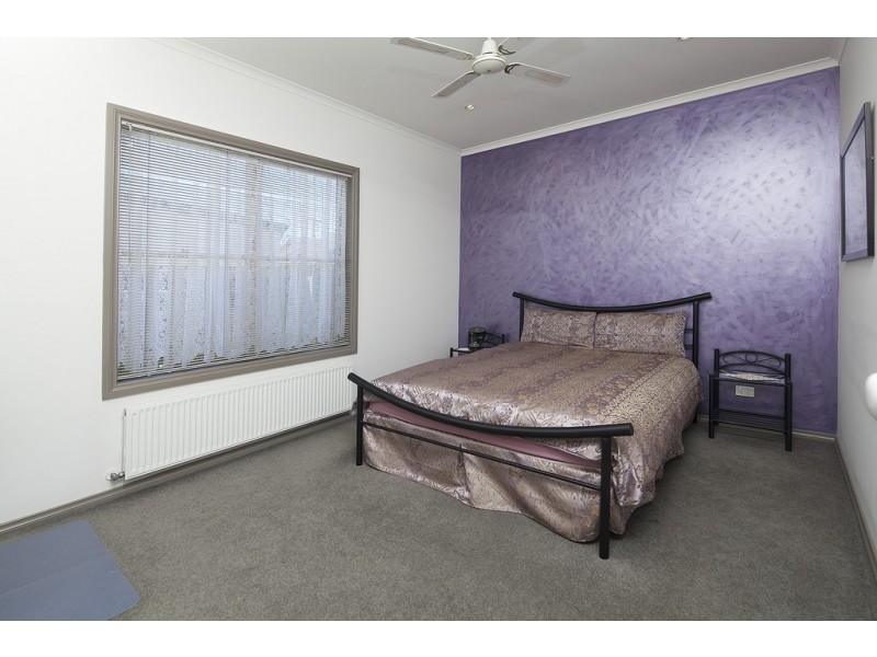 37 Lansell Court, Carrum Downs VIC 3201