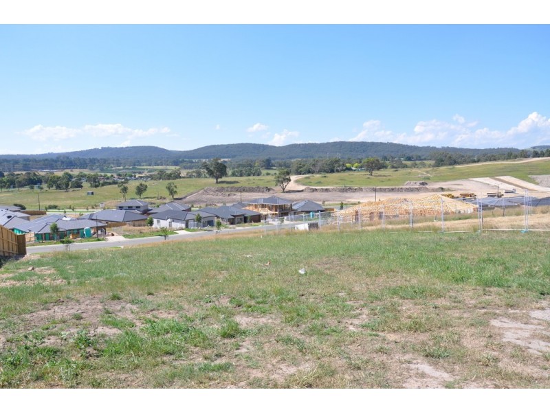 20 Skyline Drive, Officer VIC 3809