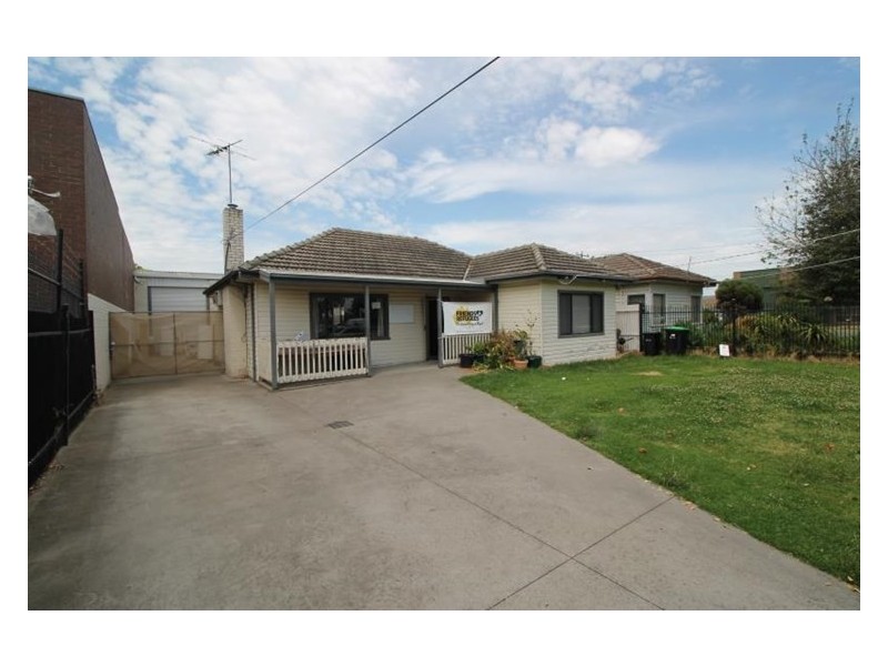 13 Leslie Street, Dandenong VIC 3175