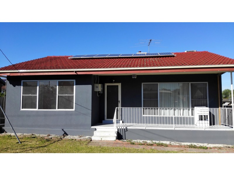 1/19 Waratah St, Doveton VIC 3177