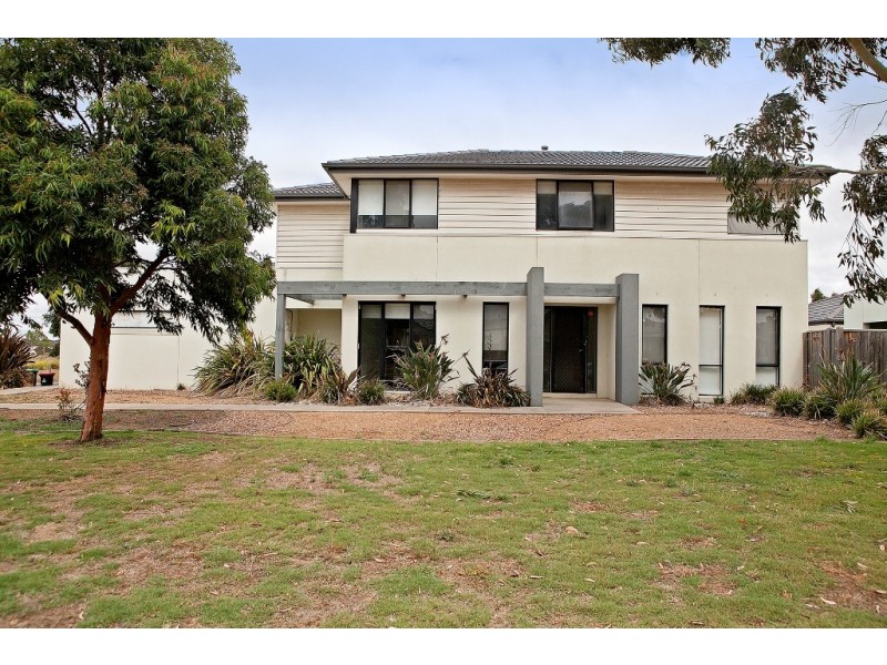 38 Mimosa Way, Burnside Heights VIC 3023