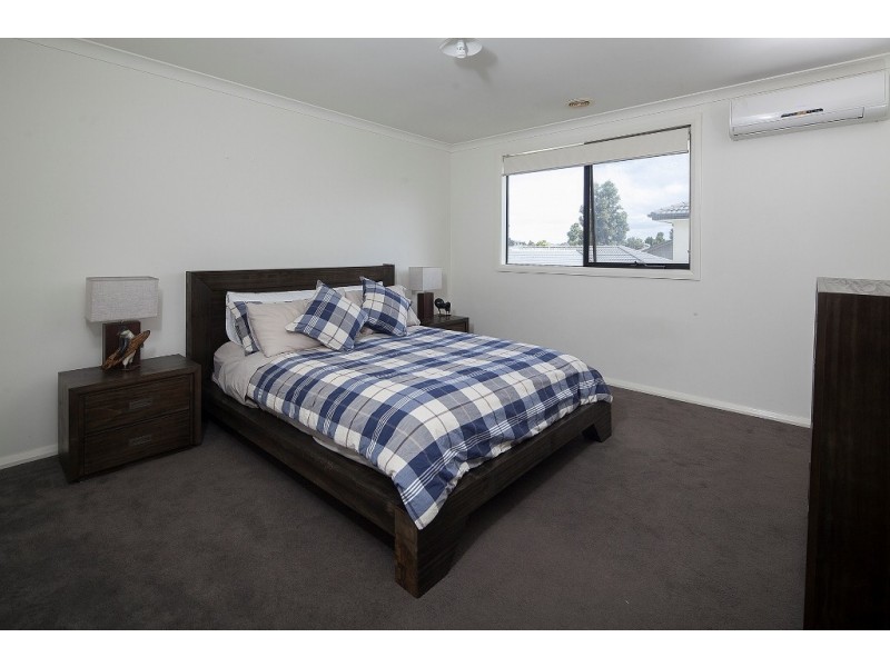 38 Mimosa Way, Burnside Heights VIC 3023