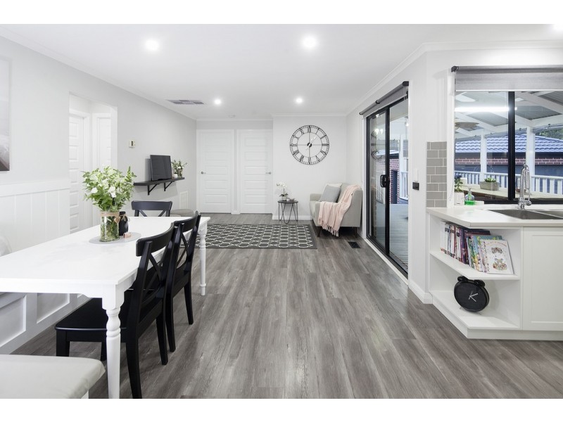 13 Nullica Court, Berwick VIC 3806