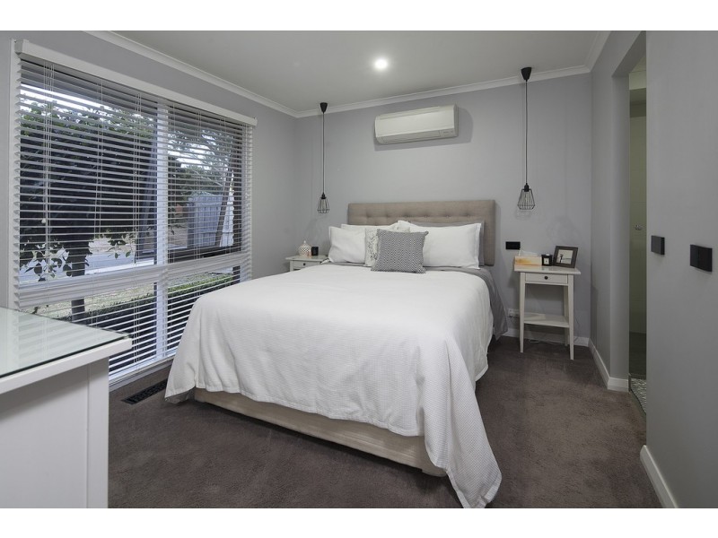 13 Nullica Court, Berwick VIC 3806