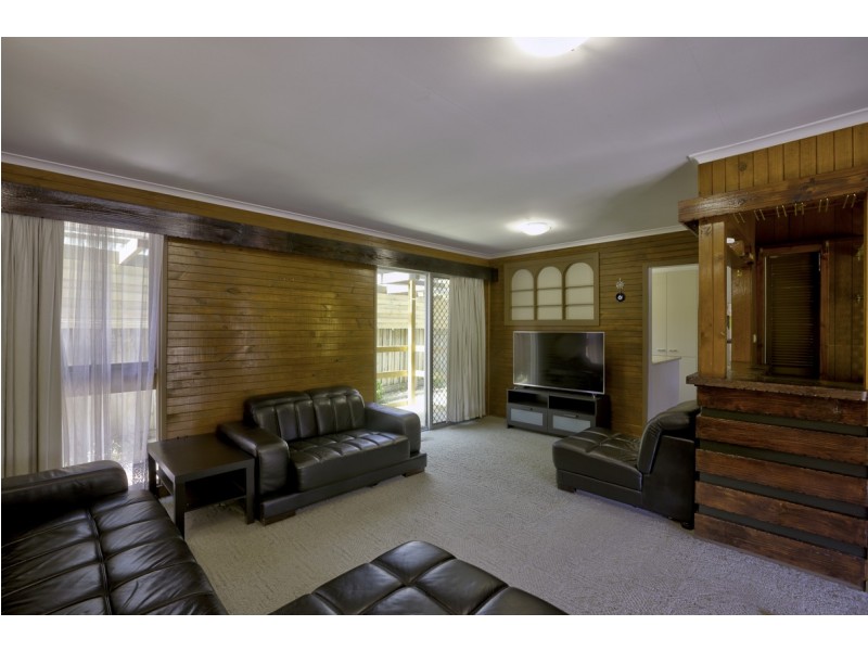 30 Lancaster Avenue, Narre Warren VIC 3805