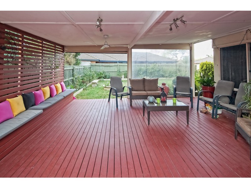 38 Paterson Drive, Lynbrook VIC 3975