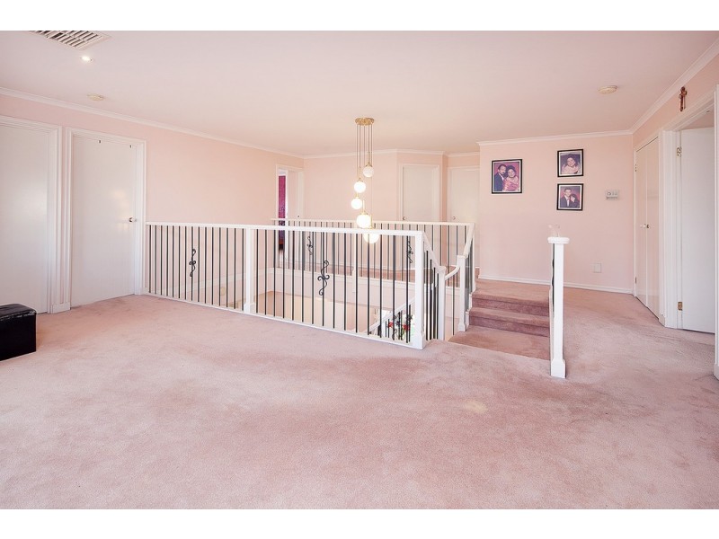 38 Paterson Drive, Lynbrook VIC 3975