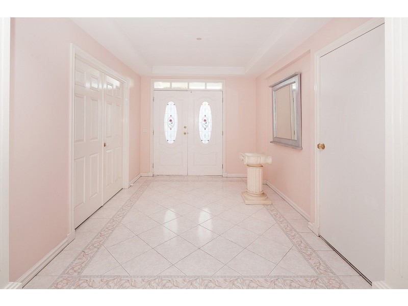 38 Paterson Drive, Lynbrook VIC 3975