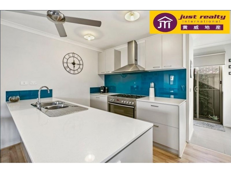 21 Tilia Drive, Cranbourne North VIC 3977