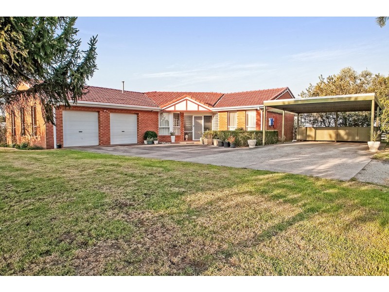 170 Thewlis Road, Pakenham VIC 3810