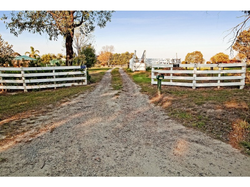 170 Thewlis Road, Pakenham VIC 3810