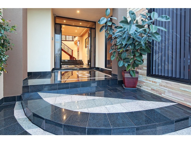 5 Magra Place, Endeavour Hills VIC 3802