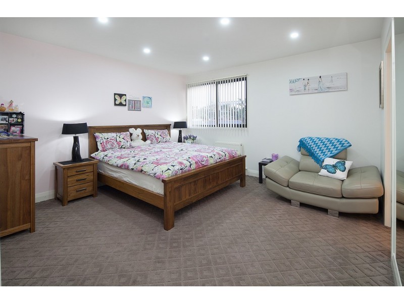 5 Magra Place, Endeavour Hills VIC 3802