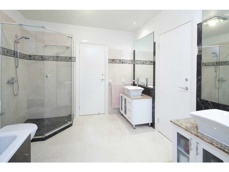 5 Magra Place, Endeavour Hills VIC 3802