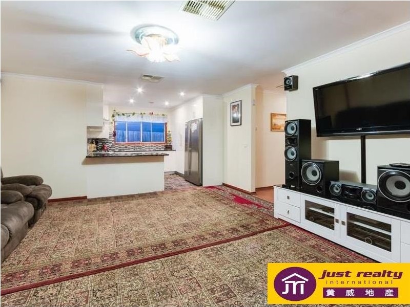 3 Forsyth Court, Cranbourne North VIC 3977