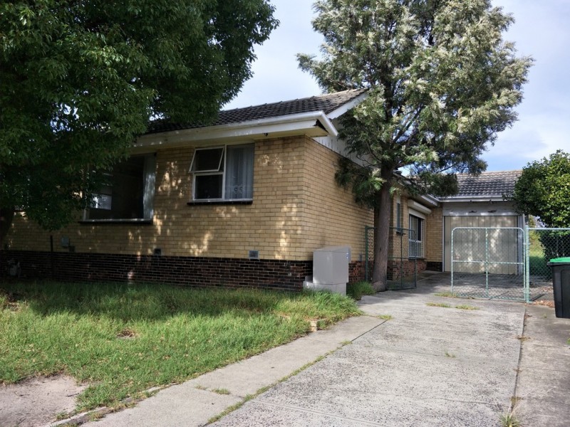 24 Grace Ave, Dandenong VIC 3175
