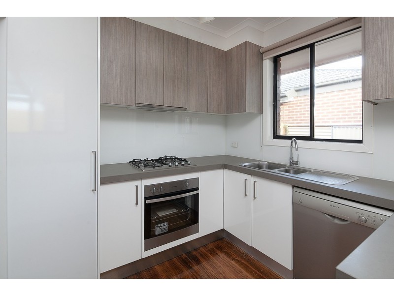 35 Blossom Drive, Doveton VIC 3177