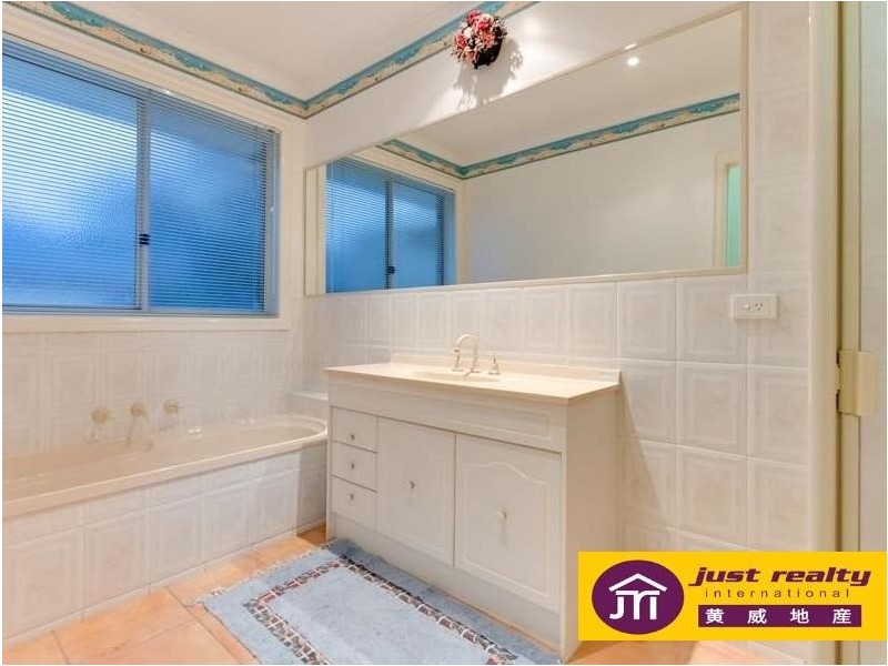 25 Mulguthrie Court, Hallam VIC 3803