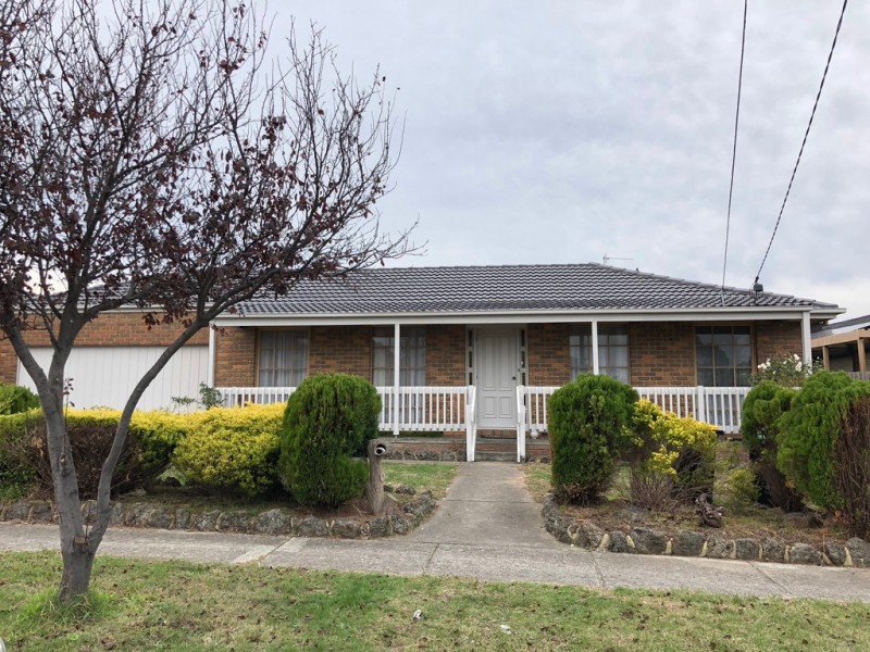 1 Mckeon Circuit, Dandenong North VIC 3175