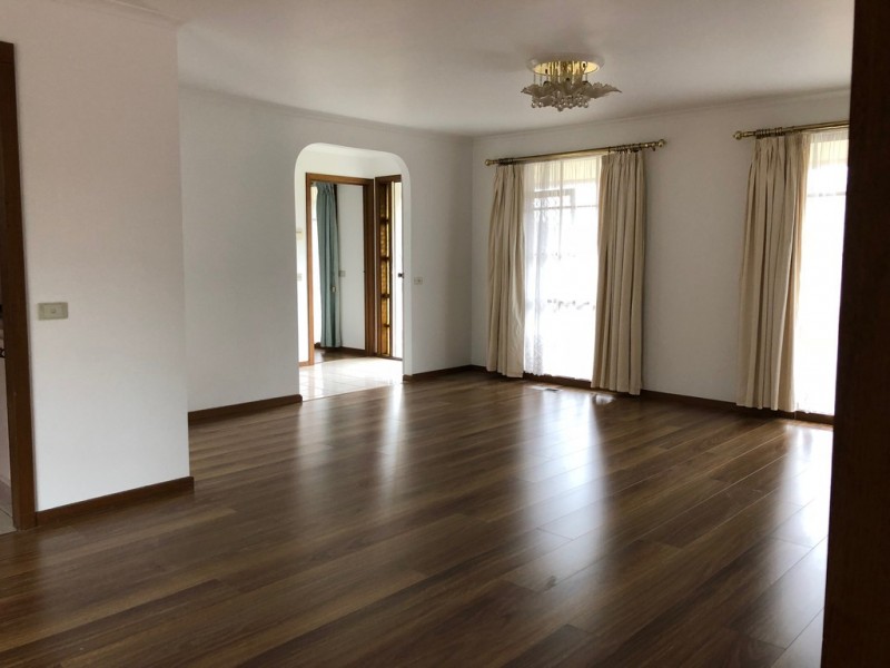 1 Mckeon Circuit, Dandenong North VIC 3175