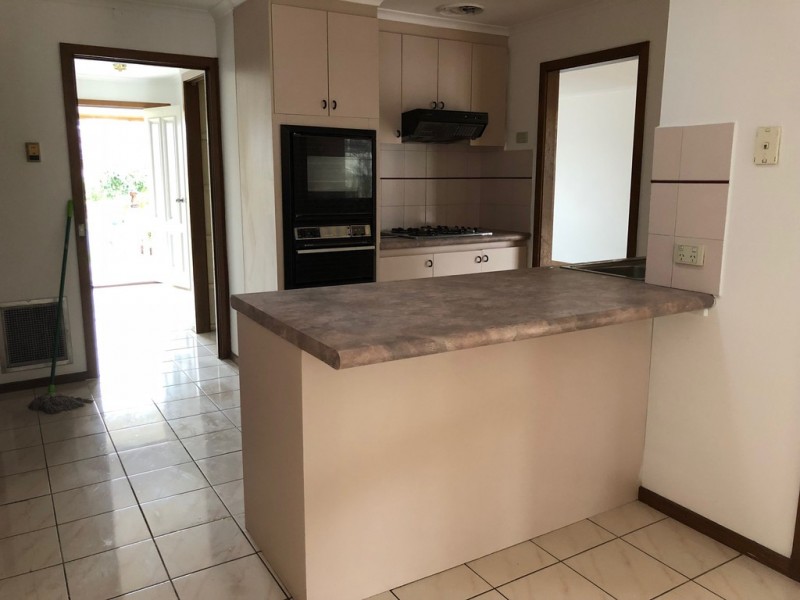 1 Mckeon Circuit, Dandenong North VIC 3175