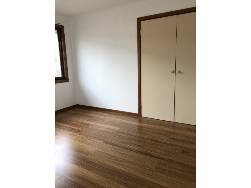 1 Mckeon Circuit, Dandenong North VIC 3175