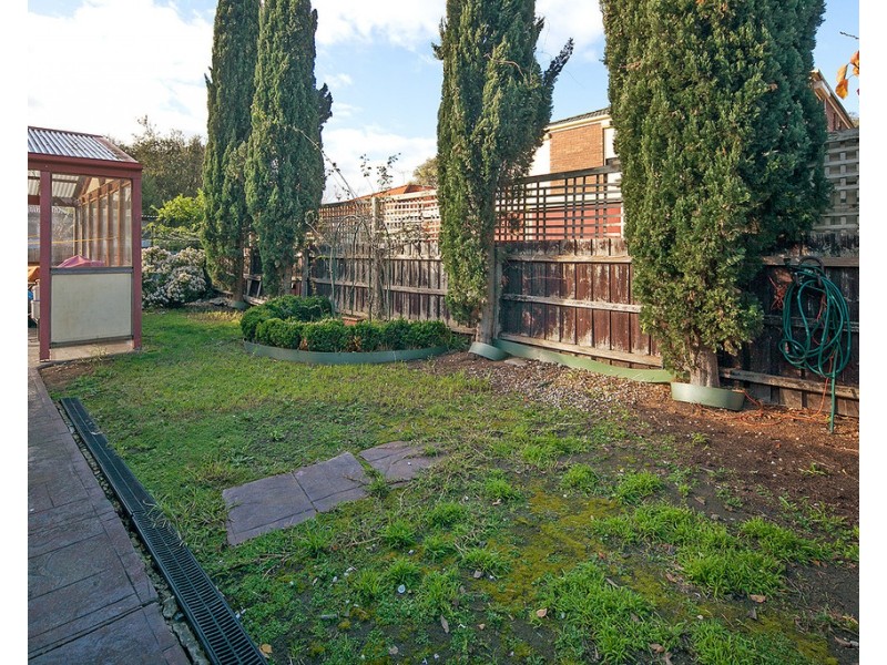 8 Banyalla Drive, Cranbourne West VIC 3977