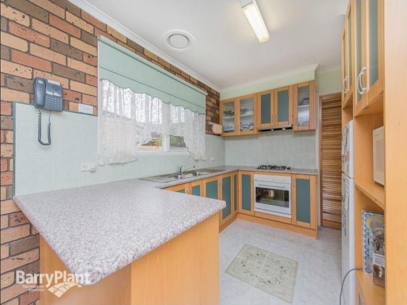 42 Riverview Crescent, Eumemmerring VIC 3177