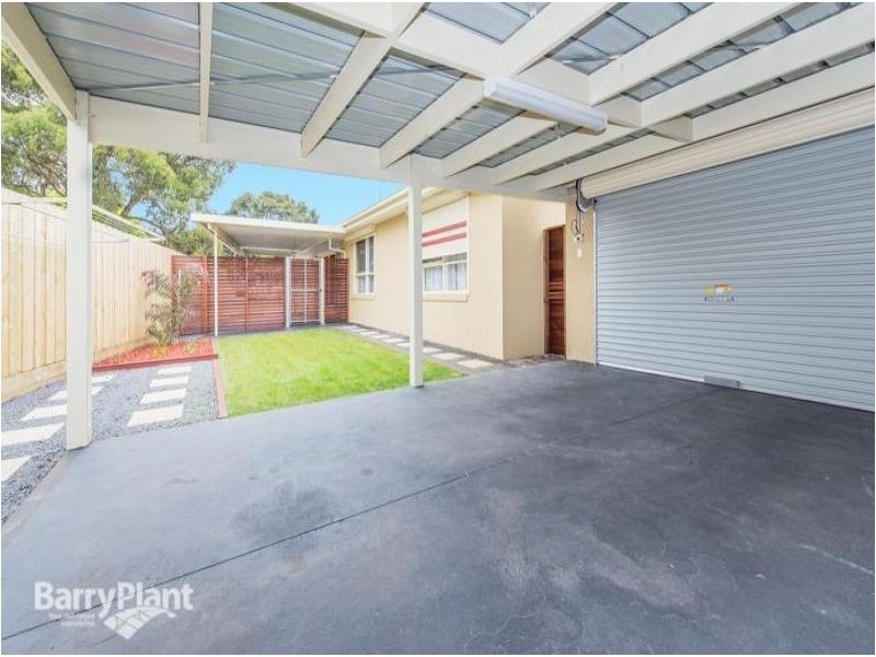 42 Riverview Crescent, Eumemmerring VIC 3177