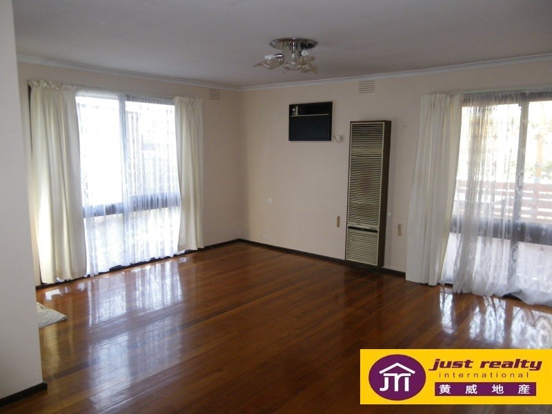 5 Gumbuya Close, Eumemmerring VIC 3177