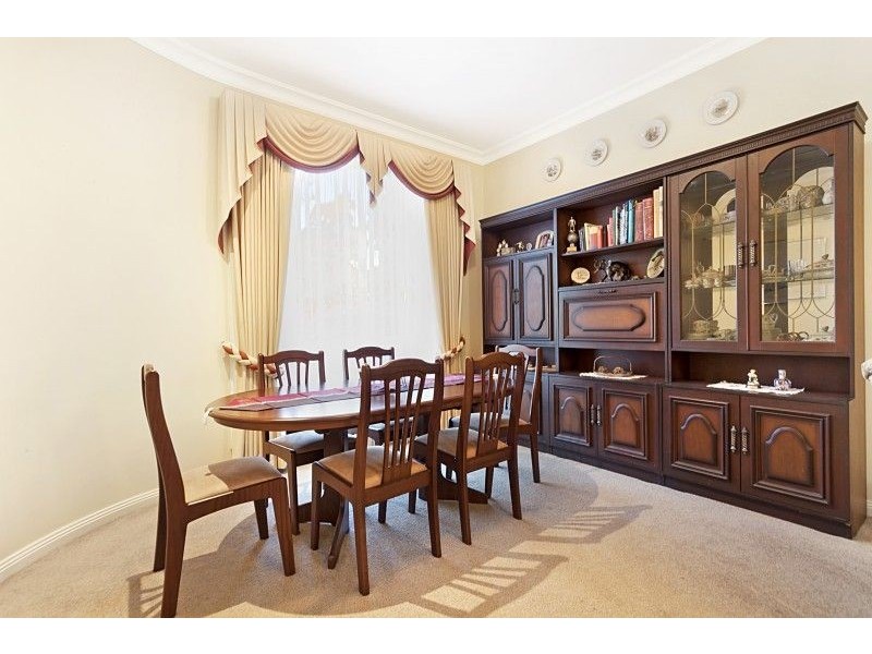 22 BLUE RANGE CRESCENT, Lynbrook VIC 3975