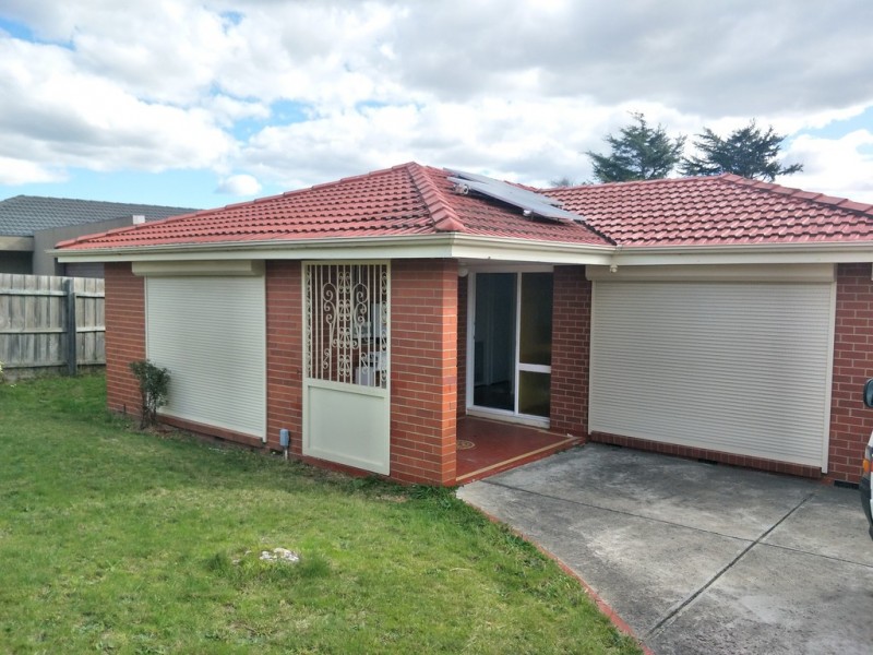 17 John Fawkner Drive, Endeavour Hills VIC 3802