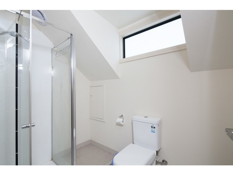 2/71 Potter Street, Dandenong VIC 3175