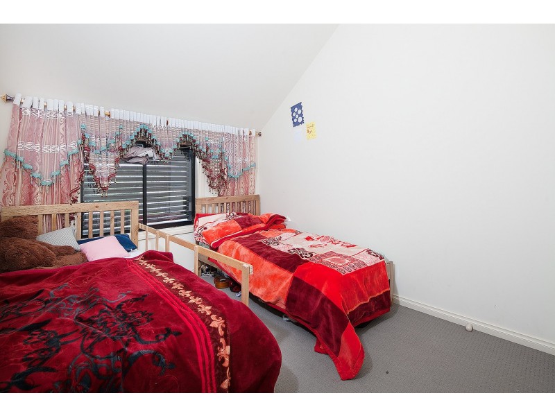 2/71 Potter Street, Dandenong VIC 3175
