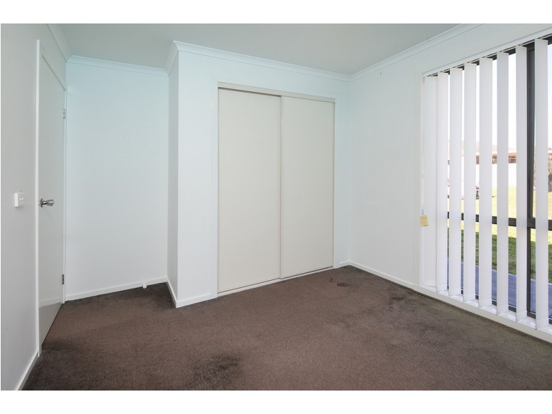 152 Rosebank Drive, Cranbourne North VIC 3977