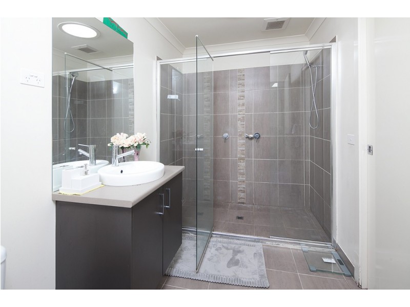 11a Huckson St, Dandenong VIC 3175